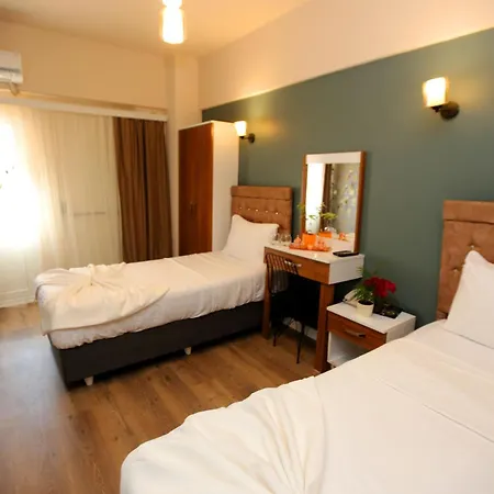 Hotel Senyor Garden