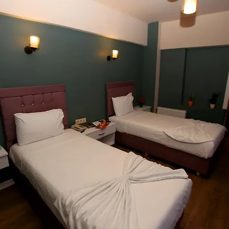 Senyor Garden 3*