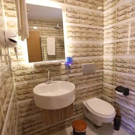 Senyor Garden 3*