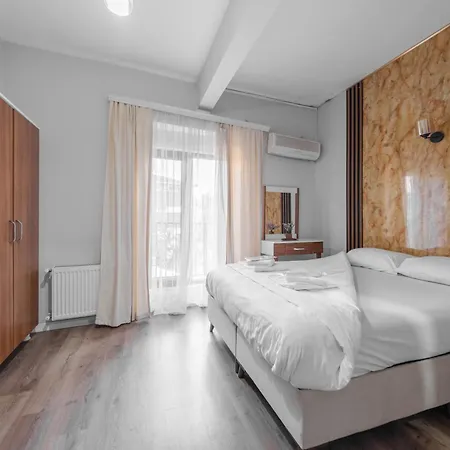 Senyor Garden 3*
