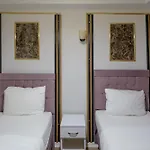 Hotel Senyor Garden